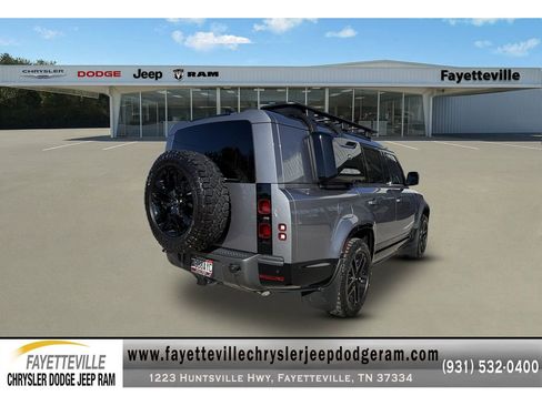 Used 2024 Land Rover Defender 130 Outbound image 3