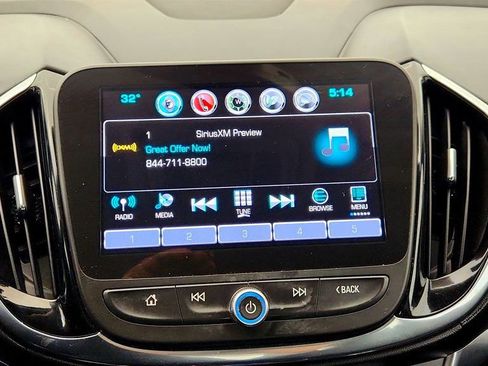 Used 2016 Chevrolet Volt Premier w/ Driver Confidence Package image 17