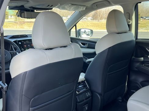 New 2026 Subaru Ascent Limited image 39