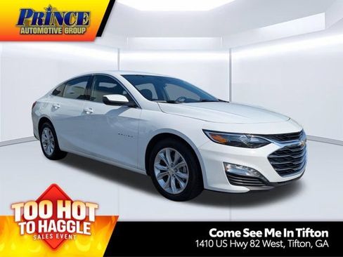 Used 2025 Chevrolet Malibu LT FWD image 1