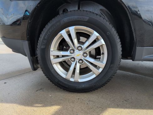 Used 2013 Chevrolet Equinox LS image 12