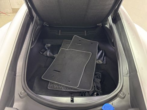 Used 2024 Jaguar F-TYPE R image 36