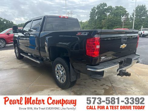 Used 2016 Chevrolet Silverado 2500 LT w/ LT Convenience Package AWD/4WD image 6