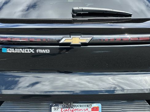 Used 2024 Chevrolet Equinox EV LT AWD/4WD image 46