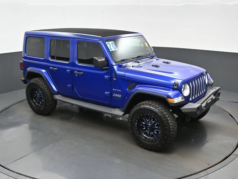 Used 2020 Jeep Wrangler Unlimited Sahara AWD/4WD image 40