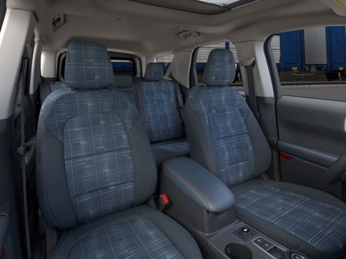 New 2025 Ford Bronco Sport Heritage w/ Convenience Package image 10