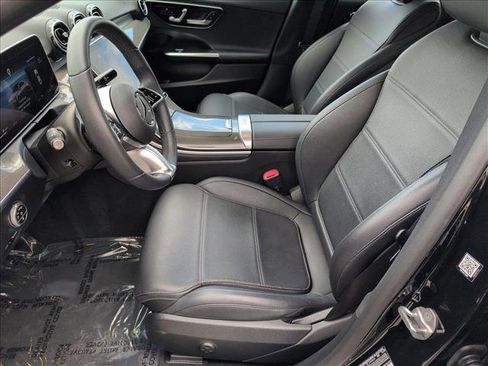 Used 2023 Mercedes-Benz C 300 Sedan image 17