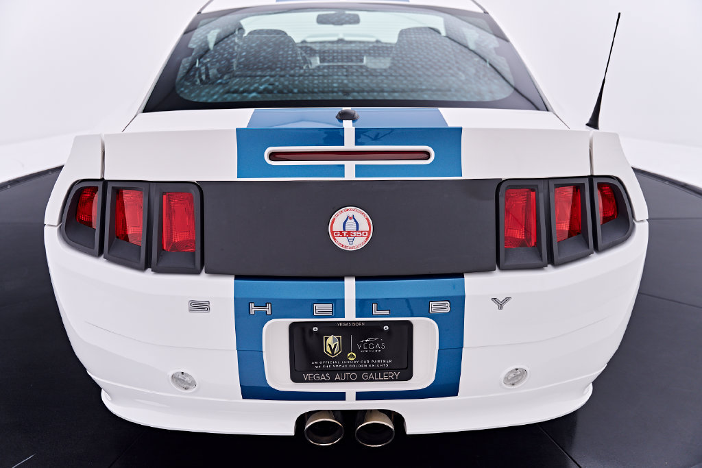Used 2011 Ford Mustang GT Premium w/ Electronics Pkg RWD image 25