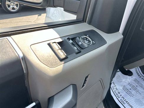 Used 2020 Ford F350 XLT AWD/4WD image 9
