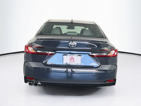 New 2026 Toyota Camry SE FWD image 7