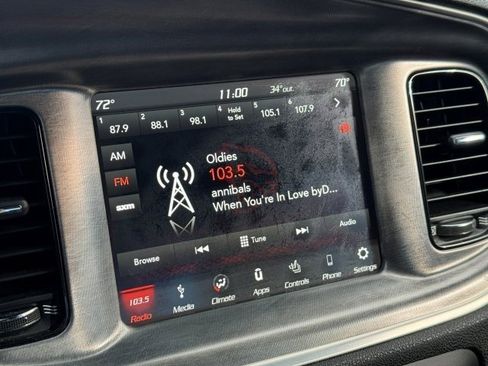 Used 2018 Dodge Charger R/T image 26