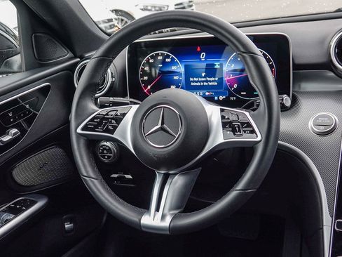 Certified 2025 Mercedes-Benz C 300 Sedan image 15