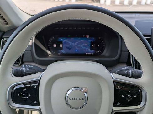 New 2026 Volvo XC90 B6 Ultra w/ Protection Package Premier AWD/4WD image 38