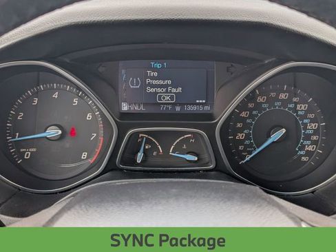 Used 2012 Ford Focus SE FWD image 16