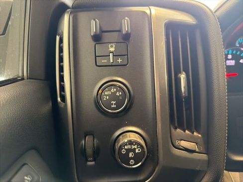 Used 2016 Chevrolet Silverado 1500 LTZ Z71 AWD/4WD image 33
