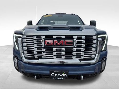 Used 2024 GMC Sierra 2500 Denali w/ Denali Reserve Package image 4