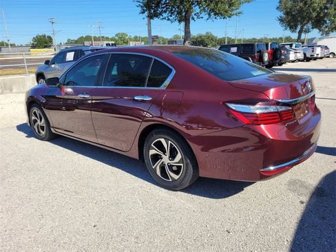 Used 2017 Honda Accord LX image 9
