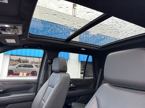 Certified 2023 Chevrolet Tahoe LT w/ LT Signature Package image 29