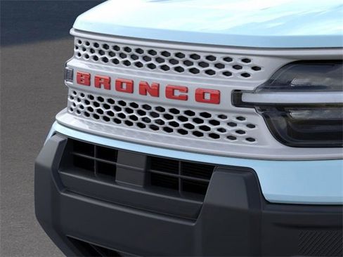 New 2025 Ford Bronco Sport Heritage w/ Convenience Package image 17