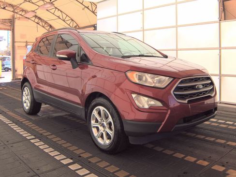 Used 2020 Ford EcoSport SE image 6