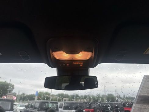 Used 2026 Chevrolet Colorado Trail Boss AWD/4WD image 24