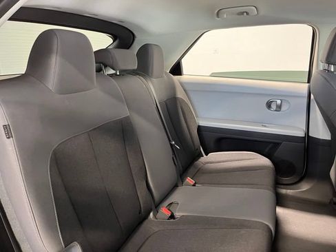 Used 2024 Hyundai Ioniq 5 SE RWD image 13