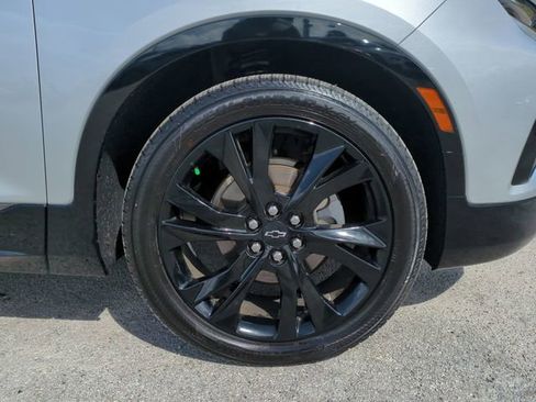 Used 2019 Chevrolet Blazer RS image 11