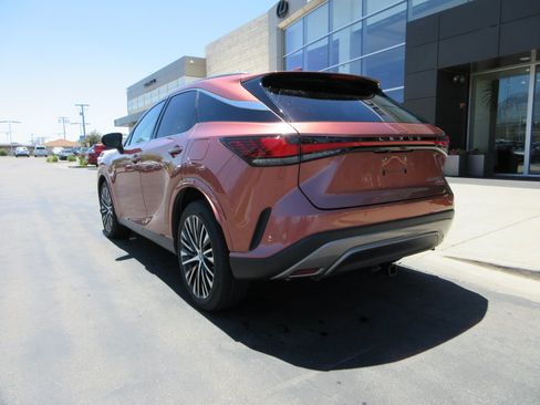 Used 2023 Lexus RX 350 Premium Plus w/ Accessory Package (Z1) AWD/4WD image 5