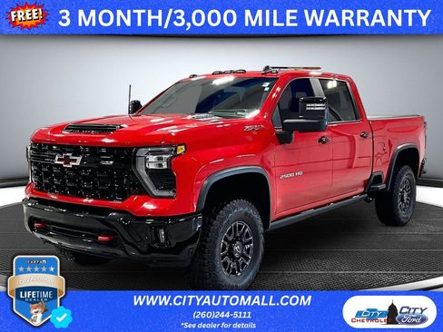 Used 2024 Chevrolet Silverado 2500 ZR2 w/ Technology Package AWD/4WD image 1