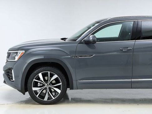 New 2026 Volkswagen Atlas Cross Sport SEL Premium R-Line image 3