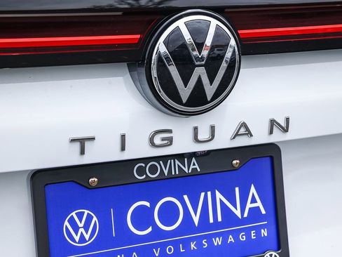 New 2025 Volkswagen Tiguan S image 9