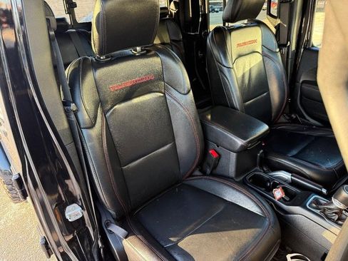 Used 2020 Jeep Gladiator Rubicon image 9