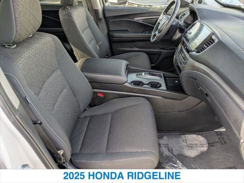 Certified 2025 Honda Ridgeline Sport image 25