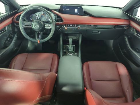 Used 2019 MAZDA MAZDA3 Hatchback w/ Premium Package image 15