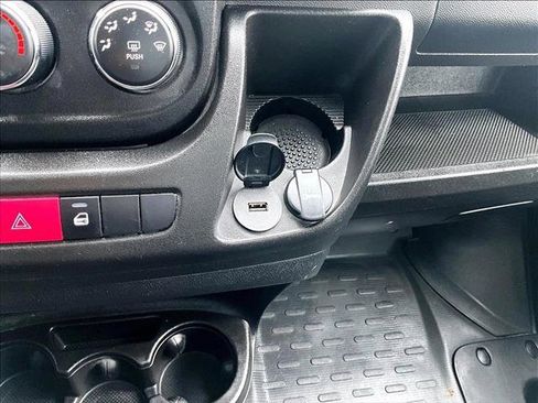 Used 2018 RAM ProMaster 1500 image 23