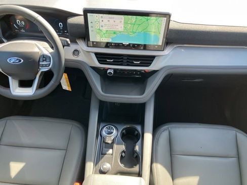 New 2026 Ford Explorer Active w/ Active Comfort Package image 24