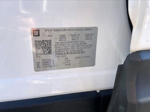 Used 2018 Chevrolet Equinox LT FWD image 33