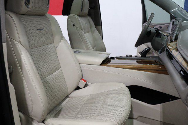 Used 2021 Cadillac Escalade Sport Platinum RWD image 81