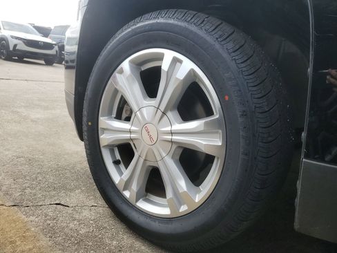 Used 2017 GMC Terrain SLE image 6