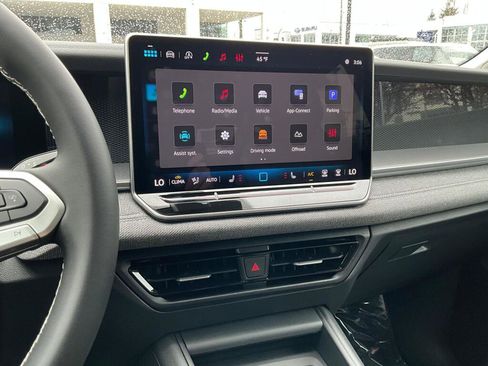 New 2026 Volkswagen Tiguan S image 17