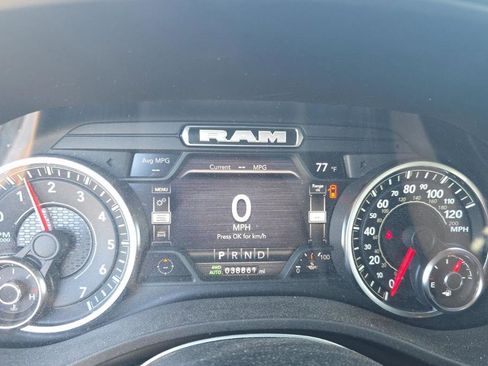 Used 2023 RAM 1500 Laramie AWD/4WD image 8