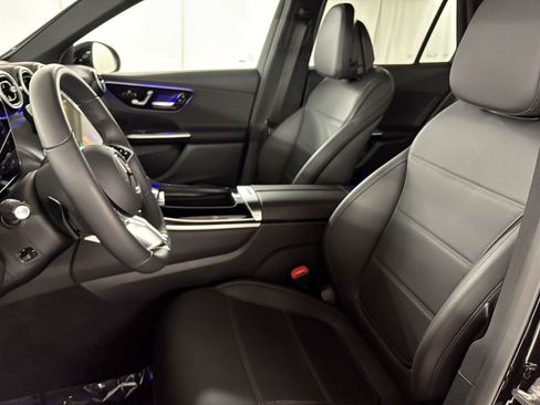 Certified 2026 Mercedes-Benz GLC 300 image 5