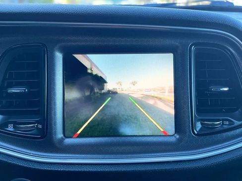 Used 2015 Dodge Challenger SXT Plus image 9