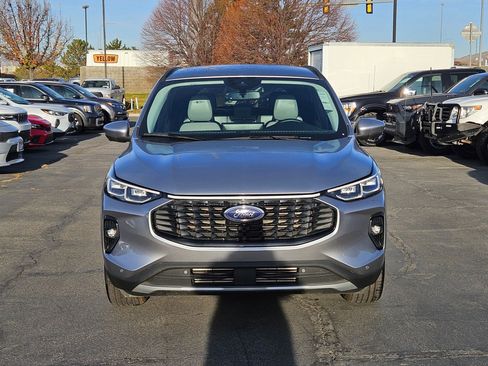 Used 2023 Ford Escape Platinum image 12