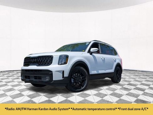 Used 2025 Kia Telluride SX X-Line AWD/4WD image 2