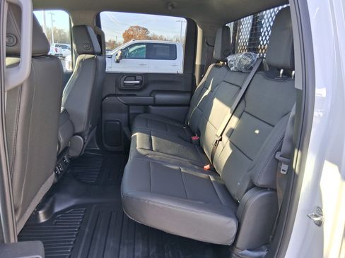 New 2025 GMC Sierra 3500 Pro w/ Convenience Package image 17