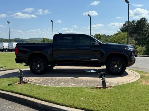 Used 2024 GMC Canyon Elevation w/ Trailering Package RWD image 8