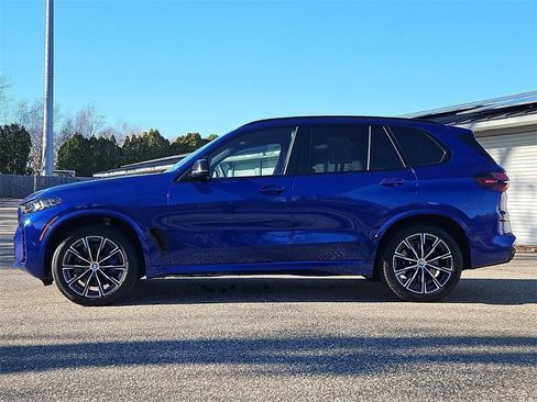 Used 2024 BMW X5 M60i w/ Executive Package image 2