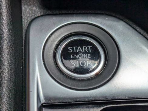 Used 2024 Nissan Sentra SV FWD image 27