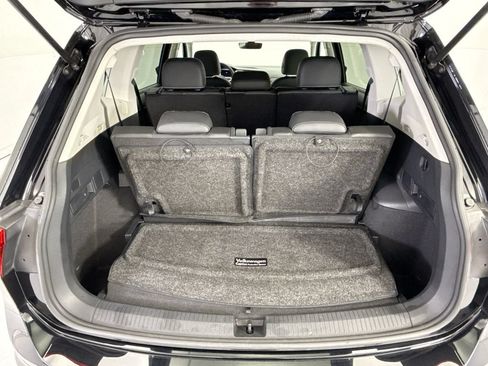 Used 2023 Volkswagen Tiguan SE FWD image 27